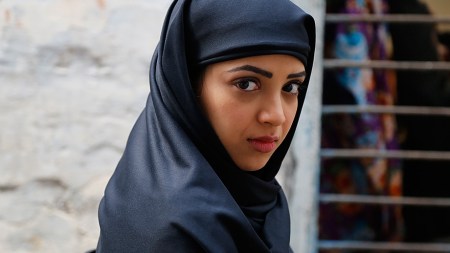 lipstick-under-my-burkha